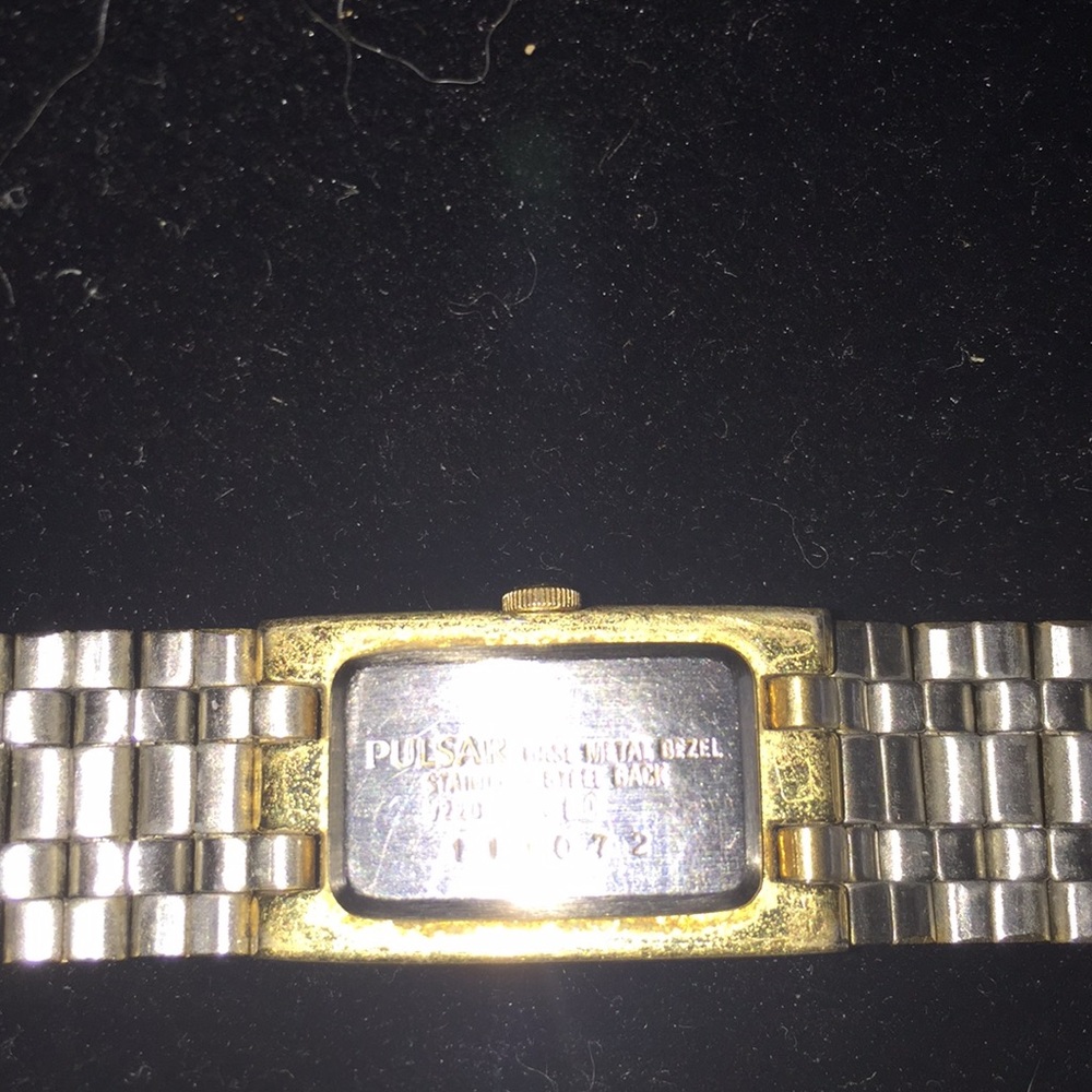 Watch - Picture 3 of 3